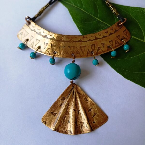 "Turquoise Majesty "