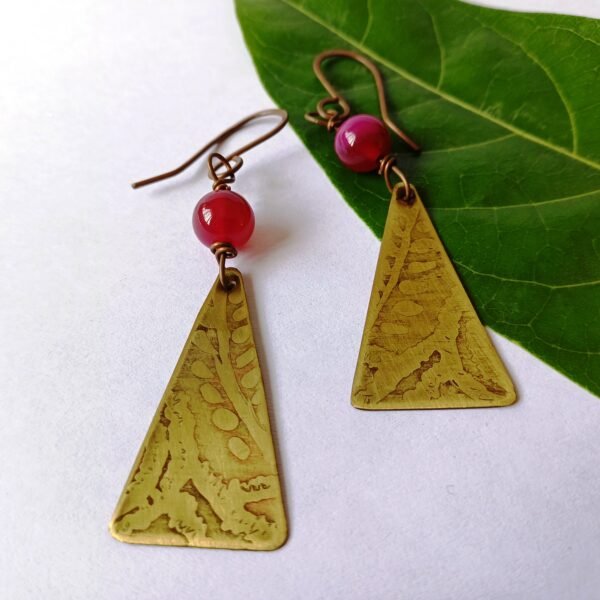 Tribal Triangle Dangles