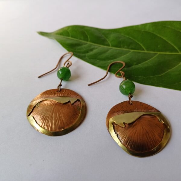 Golden Sparrow - Image 3