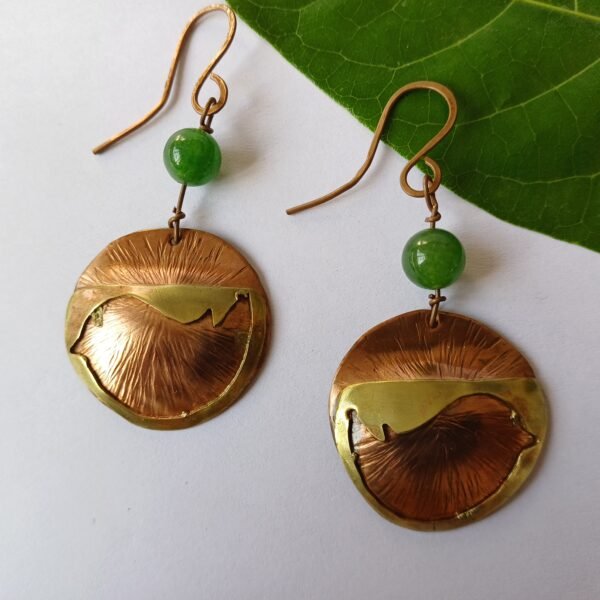 Golden Sparrow - Image 2