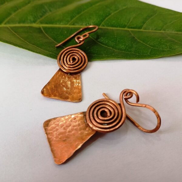Earthy Spiral Drops